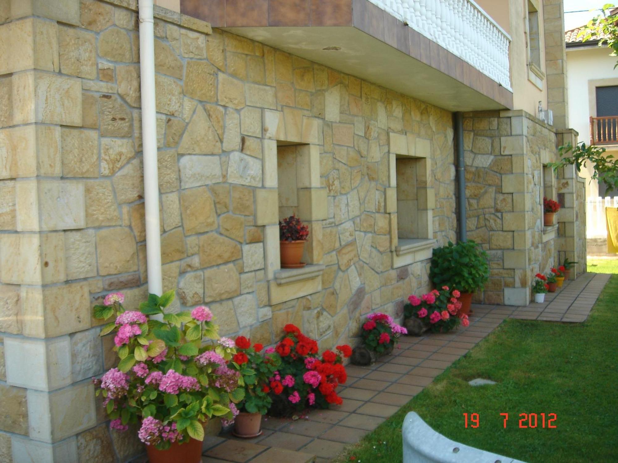 Residencial Santamaria Hotel Sancibrián Eksteriør billede