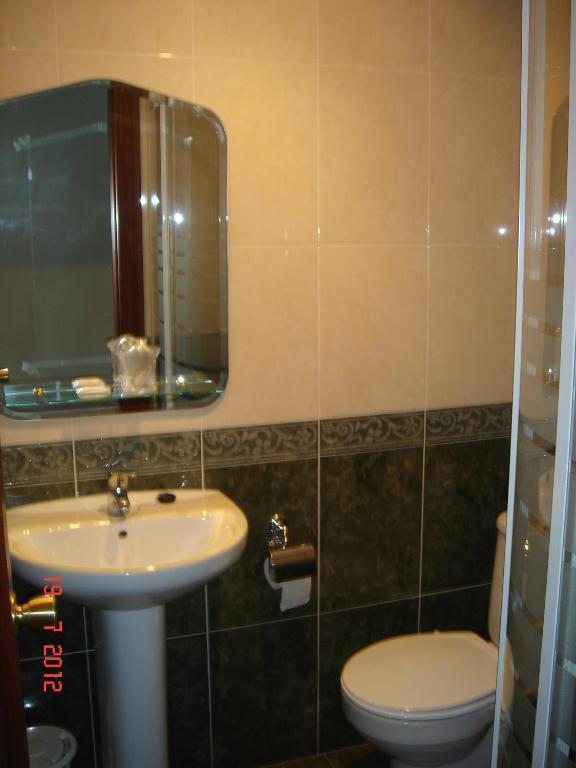 Residencial Santamaria Hotel Sancibrián Værelse billede